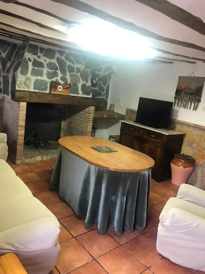 הוילה סגורה דה לה סיירה Vivienda Turistica La Cape