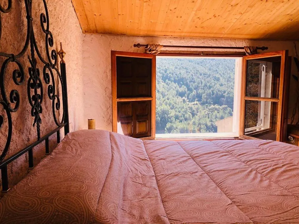 הוילה סגורה דה לה סיירה Vivienda Turistica La Cape 0*,
